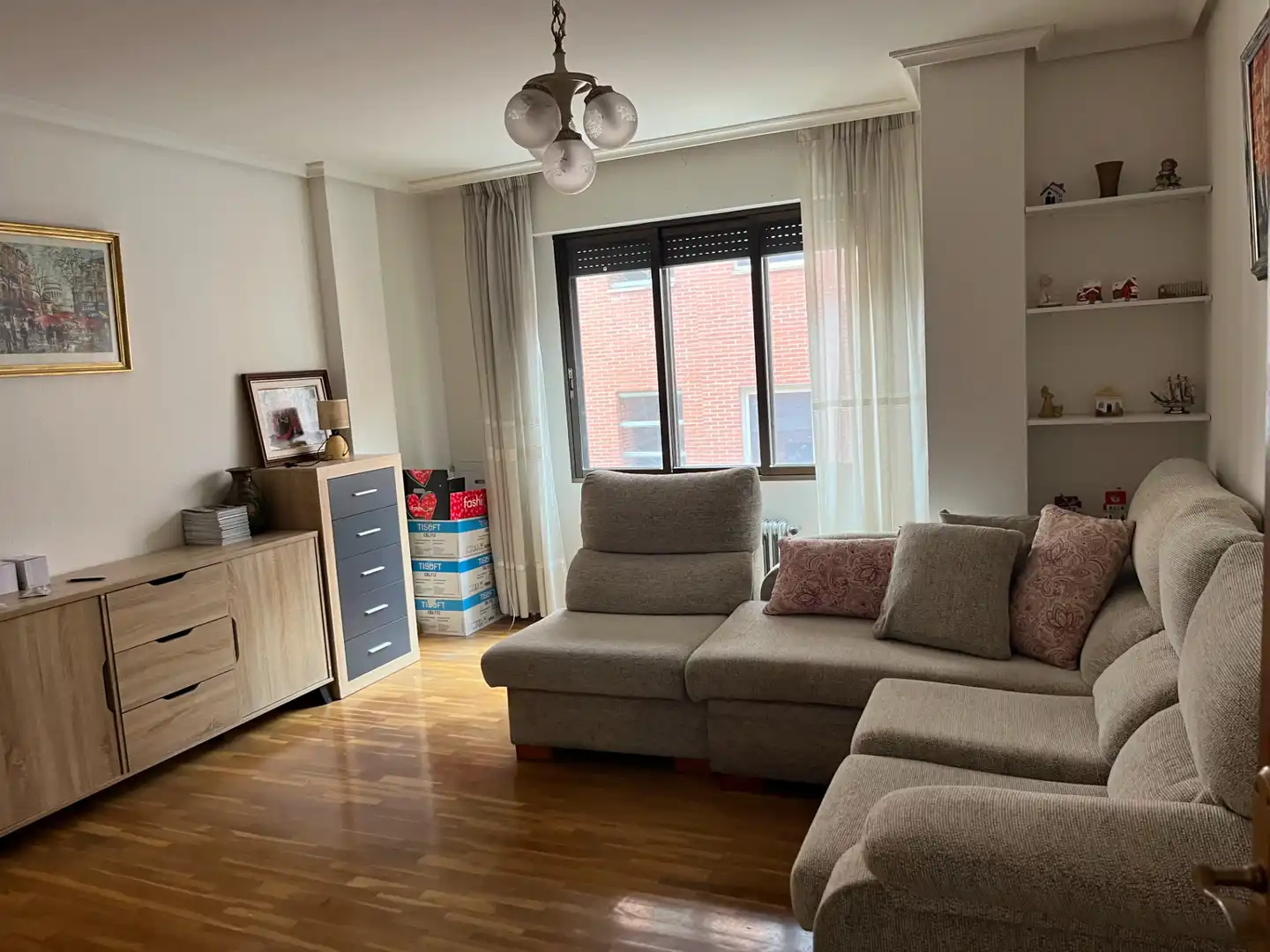 Piso de alquiler en Calle Regimiento de Toledo, Las Viñas