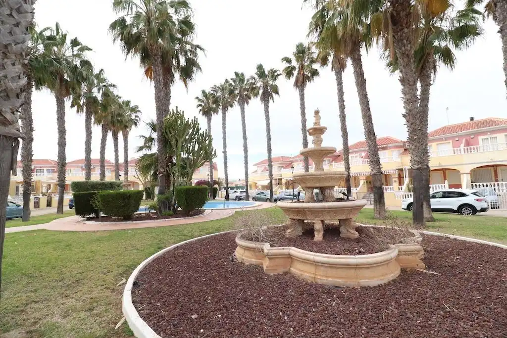 Detached homes for rent in Calle Granito, La Regia