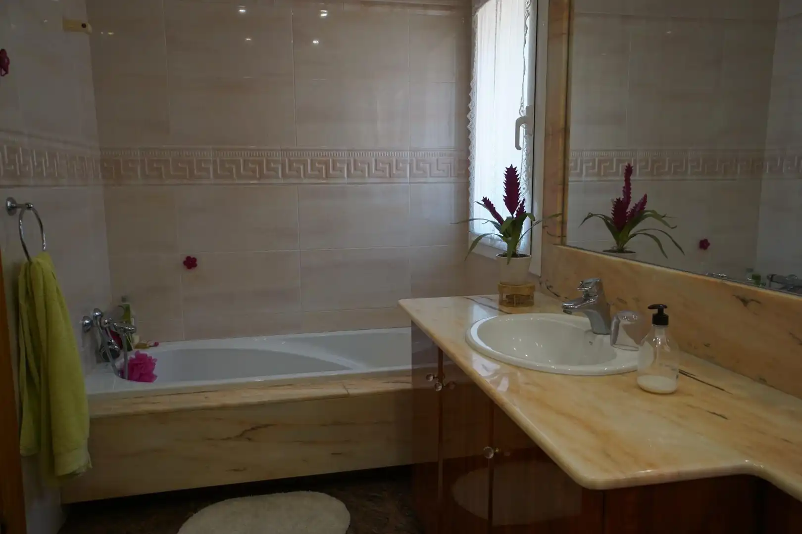 Bathroom of Houses for sale in Sant Boi de Llobregat  with Air Conditioner, Heating and Swimming Pool