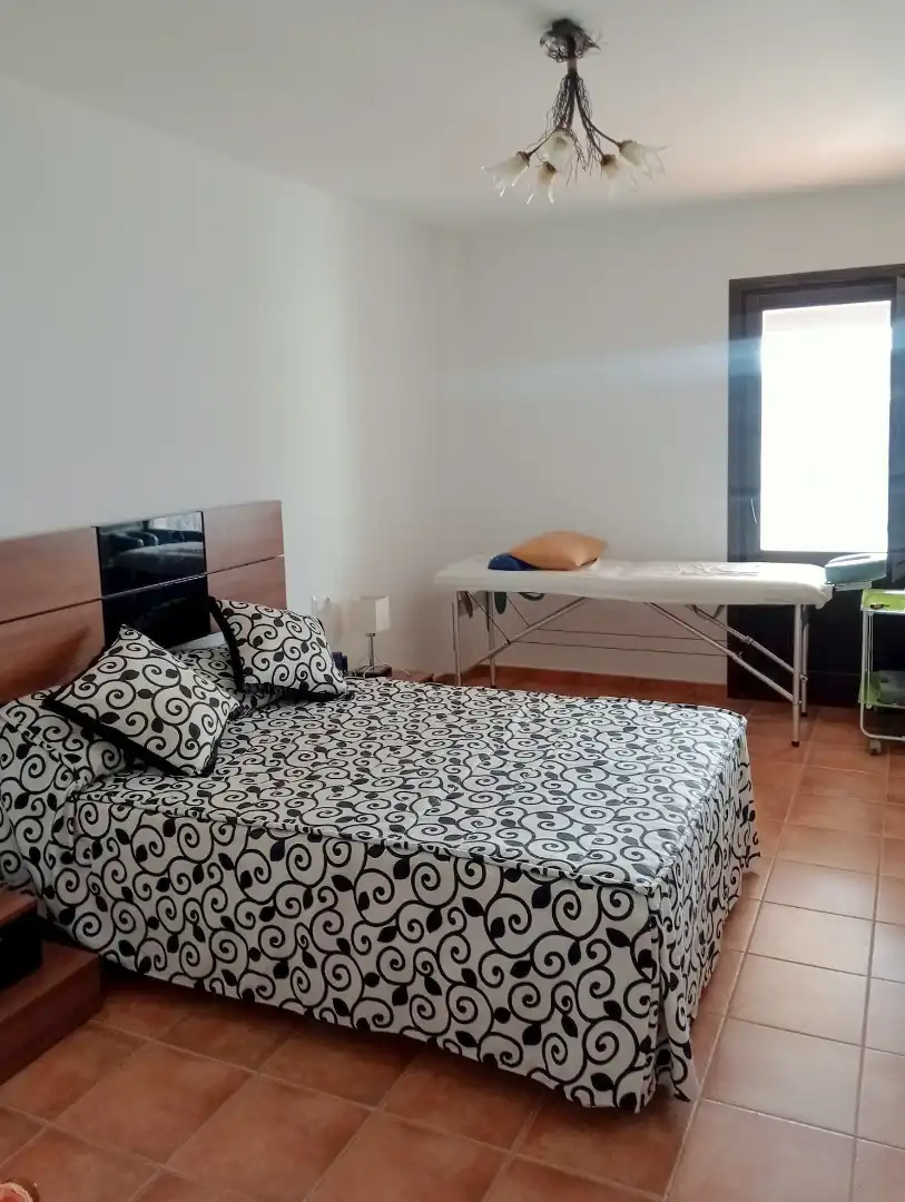Dormitori de Pis en venda en Rubielos de Mora amb Aire condicionat, Calefacció i Terrassa
