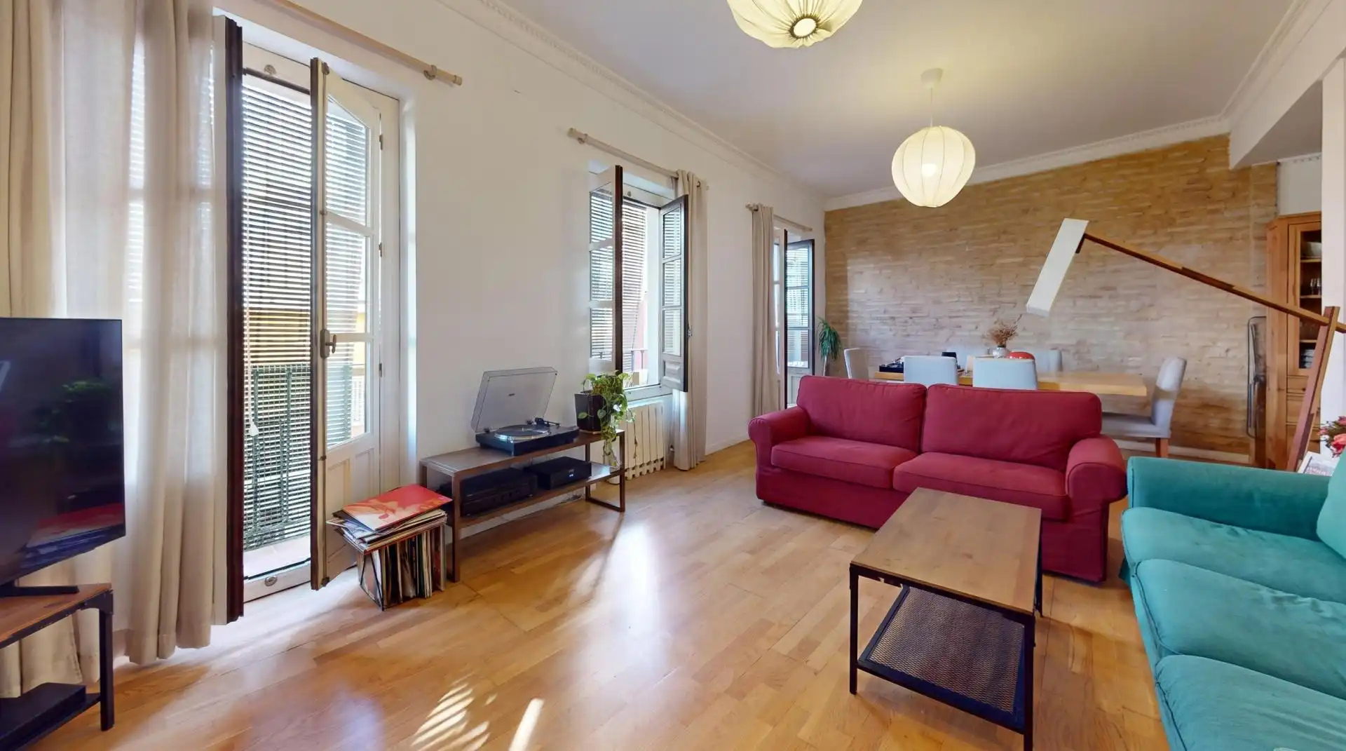 Sala d'estar de Apartament en venda en Sevilla amb Alarma