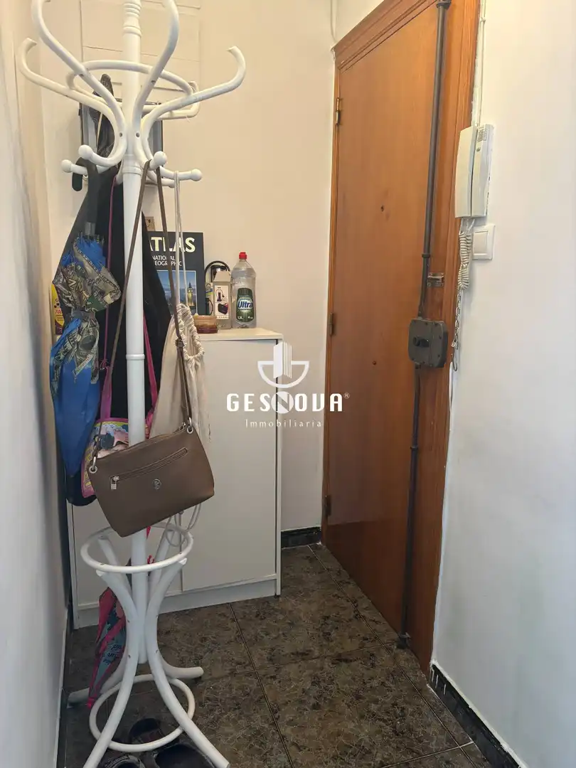 Bedroom of Flat for sale in Sant Feliu de Llobregat  with Air Conditioner and Balcony