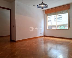 Bedroom of Apartment for sale in Valladolid Capital  with Heating, Parquet flooring and Alarm