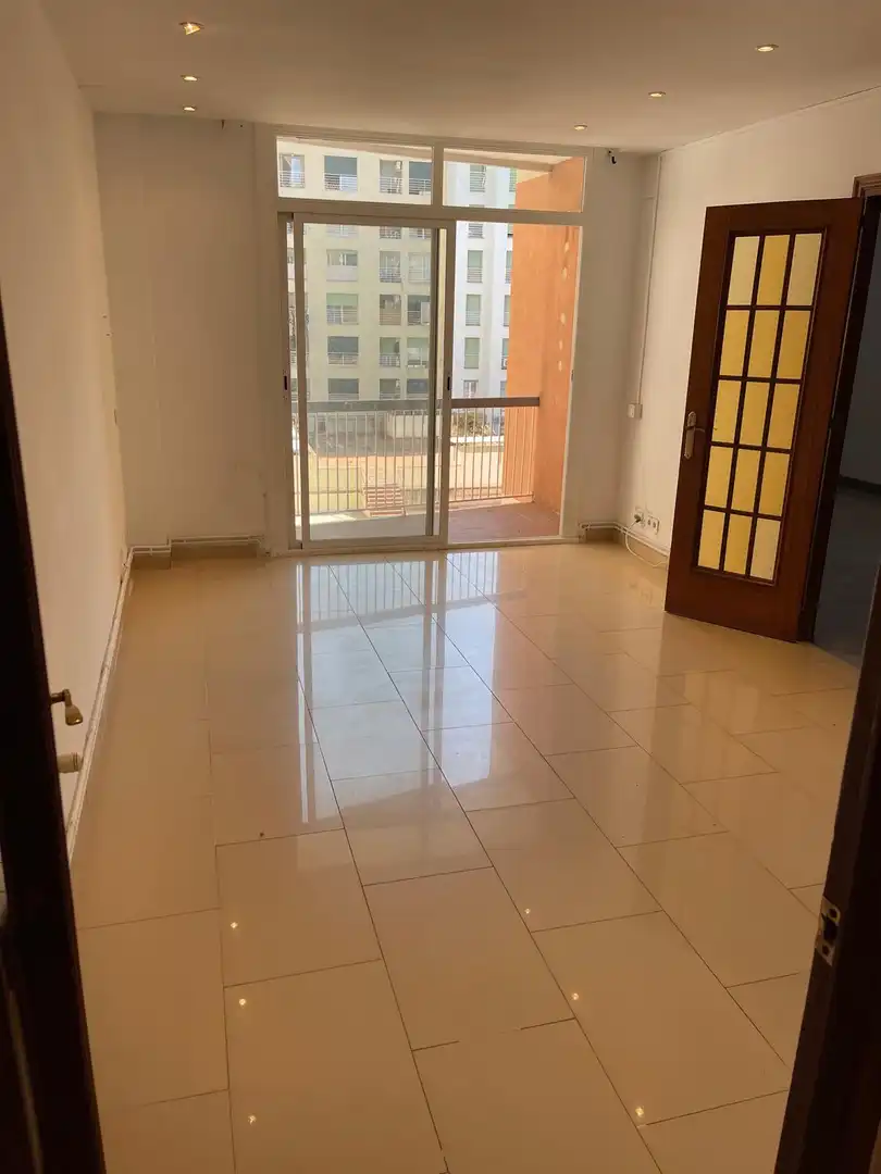 Appartamento con terrazza in vendita a Eixample, imagen 2