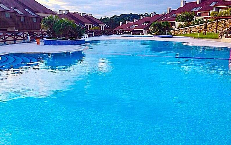 Swimming pool of House or chalet for sale in O Grove    with Heating, Parquet flooring and Terrace