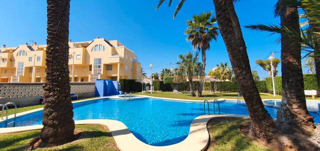 Apartamento en Alquiler en Carretera de les Marines a Dénia, 35 en Les Bassetes - El Marjal