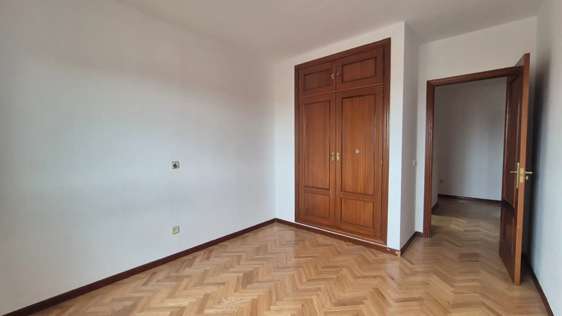 Bedroom of Flat for sale in Galapagar  with Heating, Parquet flooring and Terrace