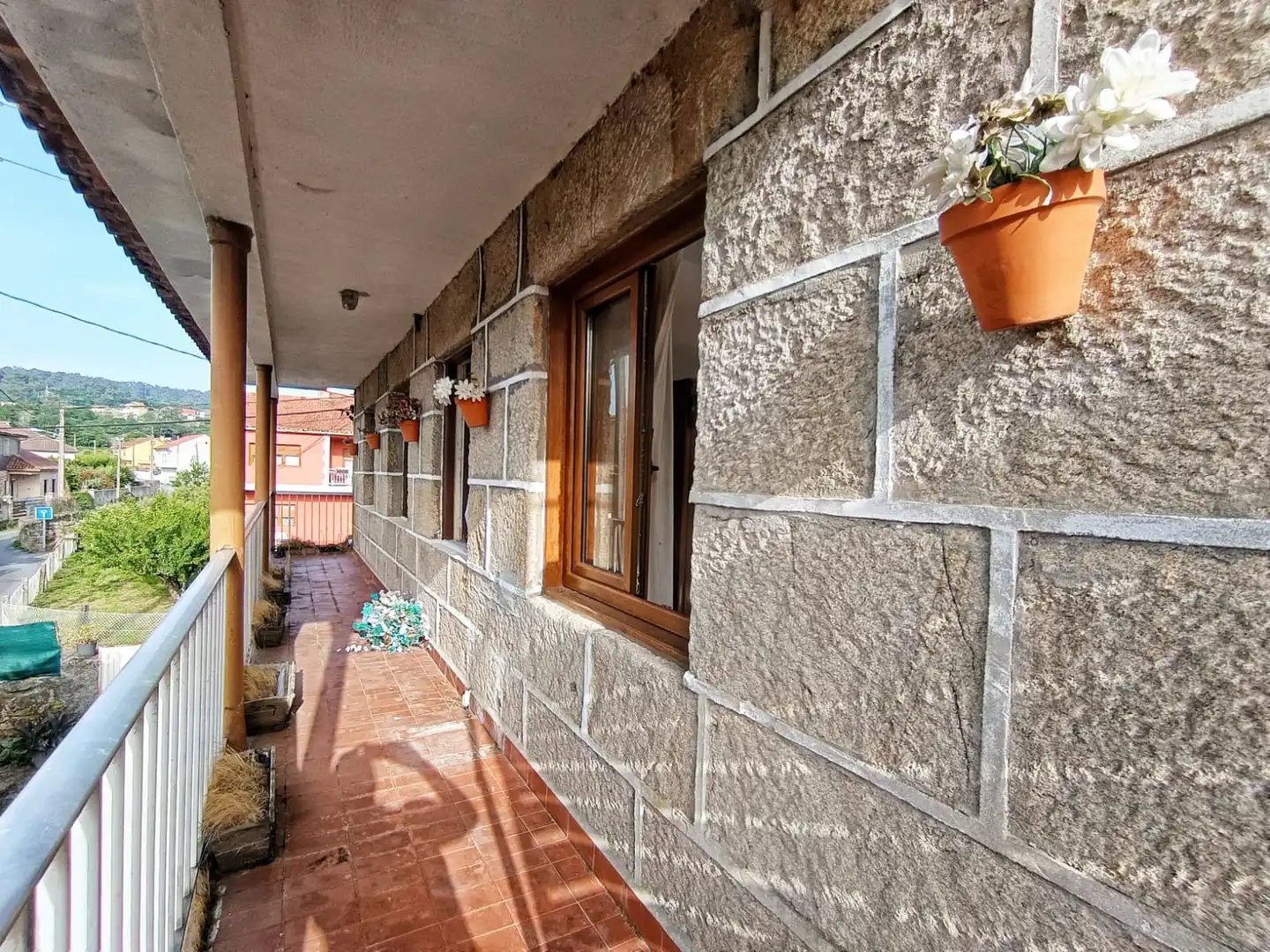 Vista exterior de Casa o chalet en venta en Pontevedra Capital  con Calefacción, Jardín privado y Terraza