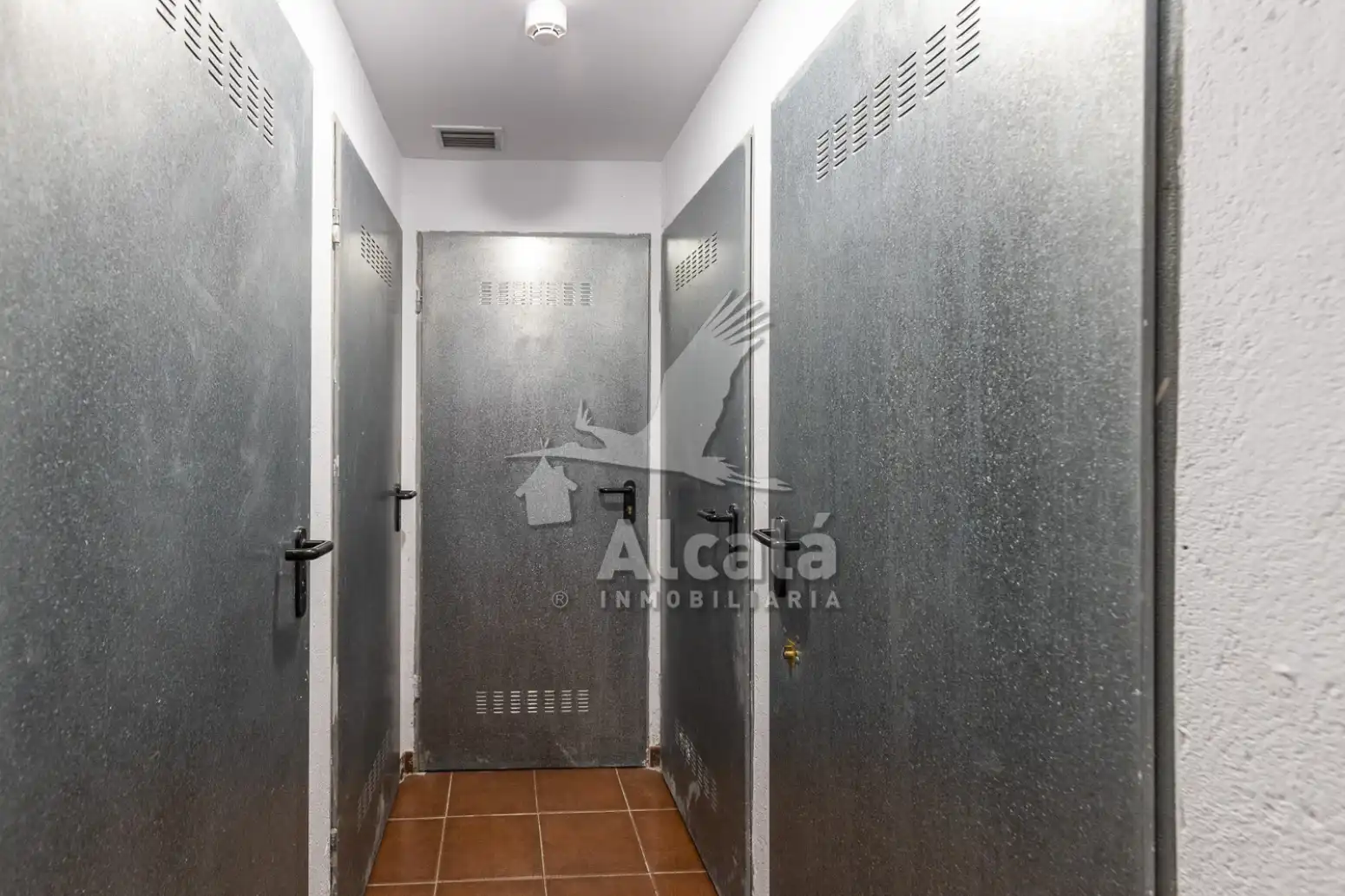 Bany de Pis en venda en Pozo de Guadalajara amb Aire condicionat, Calefacció i Terrassa