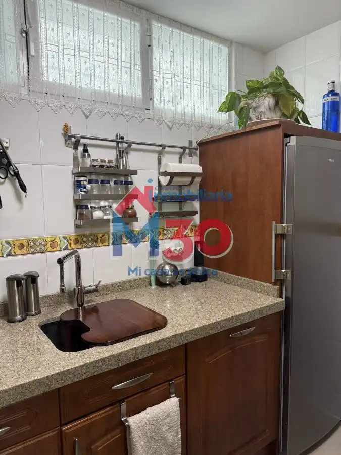 Kitchen of Houses for sale in Miranda de Ebro  with Heating, Terrace and Storage room