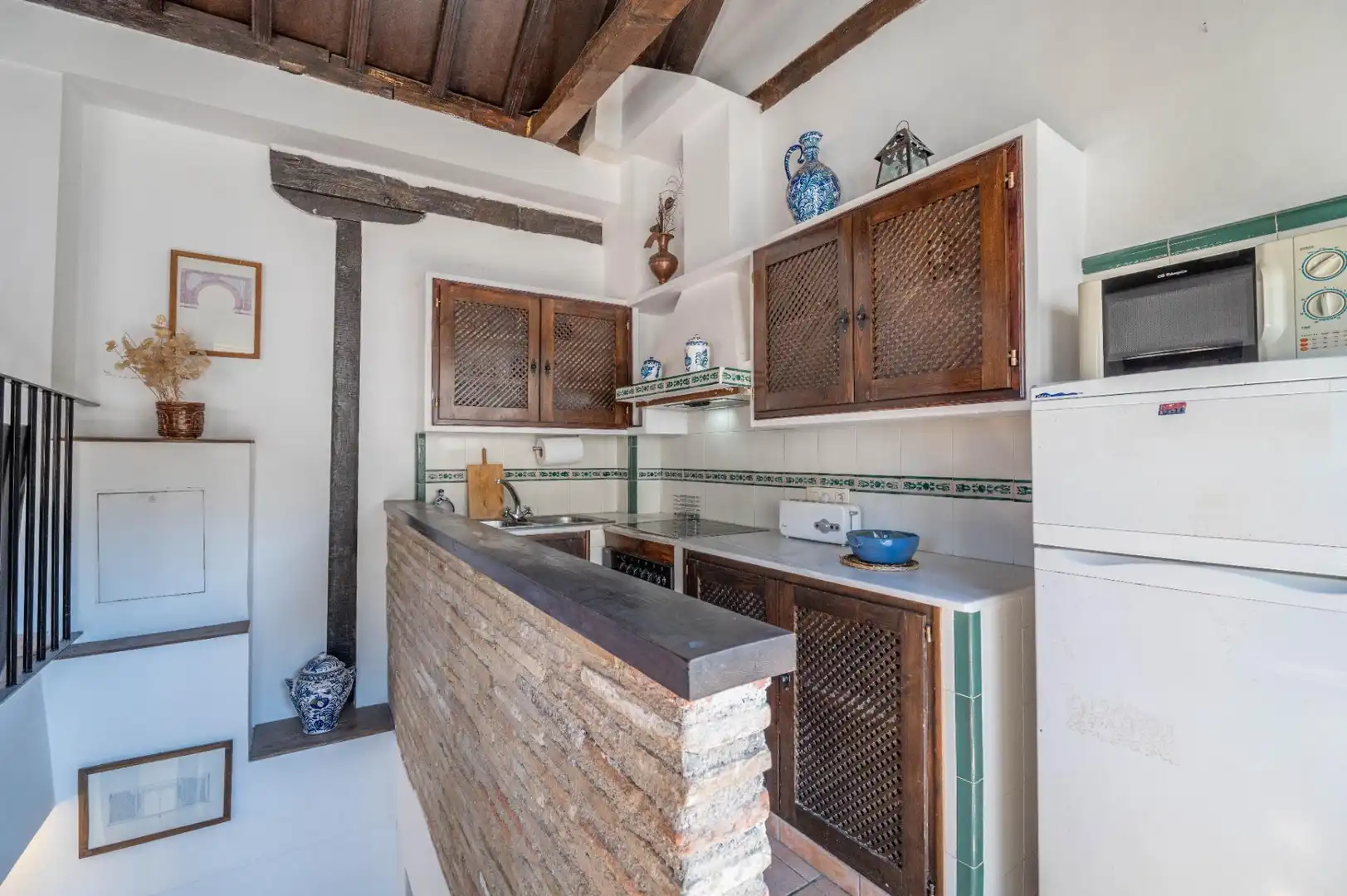 Kitchen of Buildings for sale in Granada