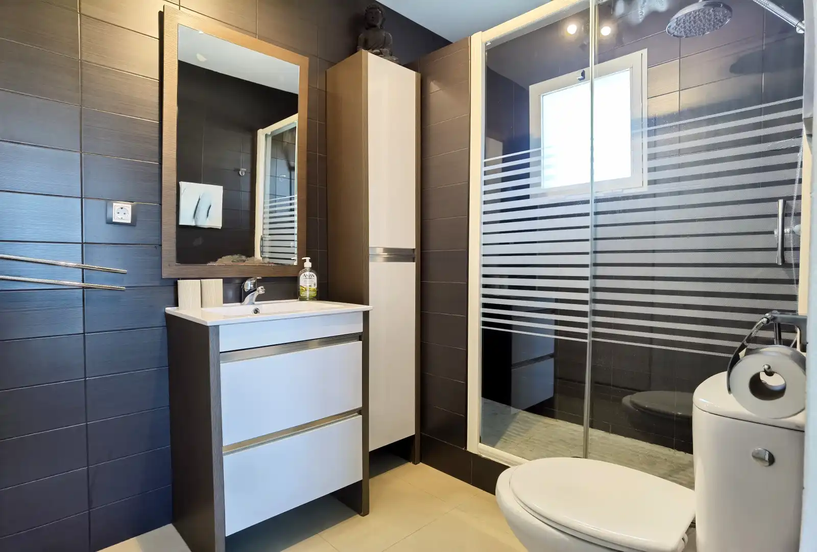 House with pool for sale in Carrer Francolí, imagen 33