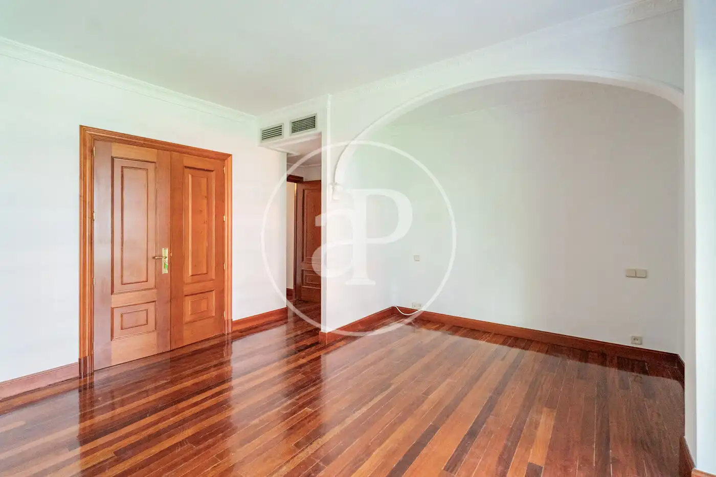 Piso de alquiler en Madrid con Aire acondicionado, Calefacción y Jardín privado