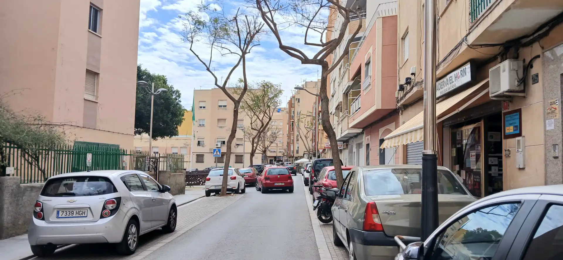 Vista exterior de Piso en venta en  Almería Capital con Aire acondicionado