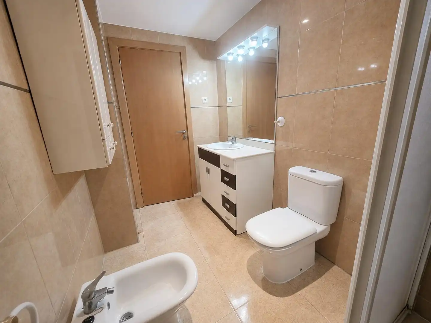 Baño de Piso en venta en Mollet del Vallès con Aire acondicionado y Calefacción
