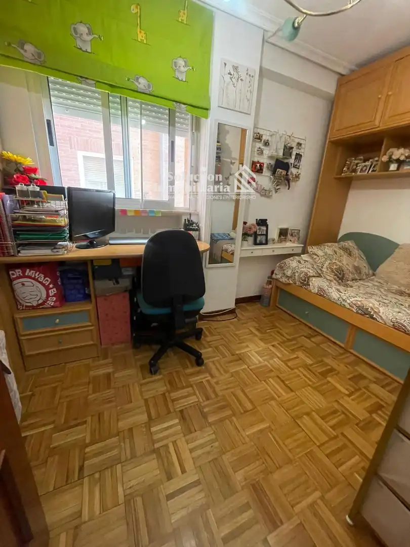 Habitación de Piso en venta en Salamanca con Calefacción y Amueblado