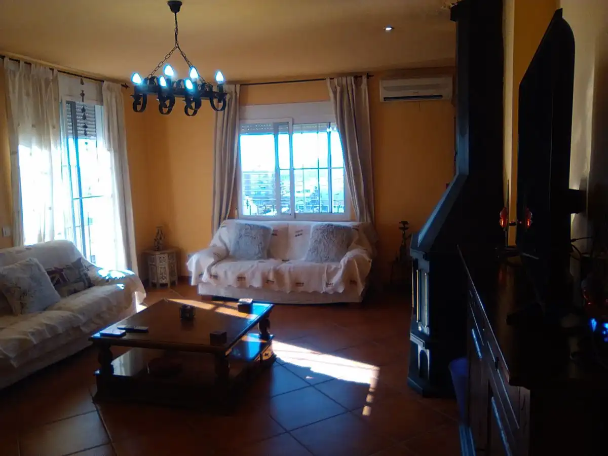 Sala d'estar de Casa o xalet en venda en La Vall d'Uixó amb Calefacció, Terrassa i Traster