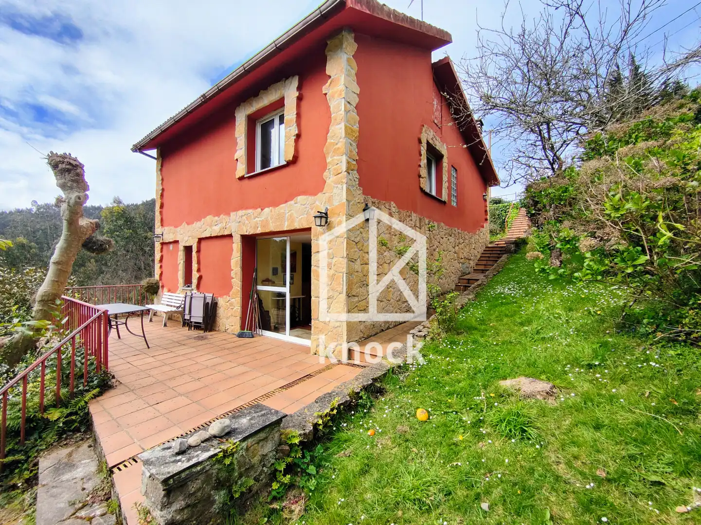 Exterior view of Houses for sale in Villaviciosa  with Heating, Terrace and Storage room