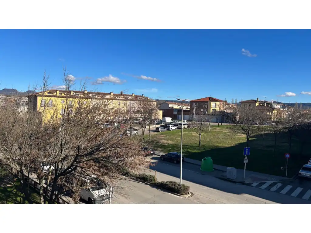 Vista exterior de Dúplex en venda en Manlleu