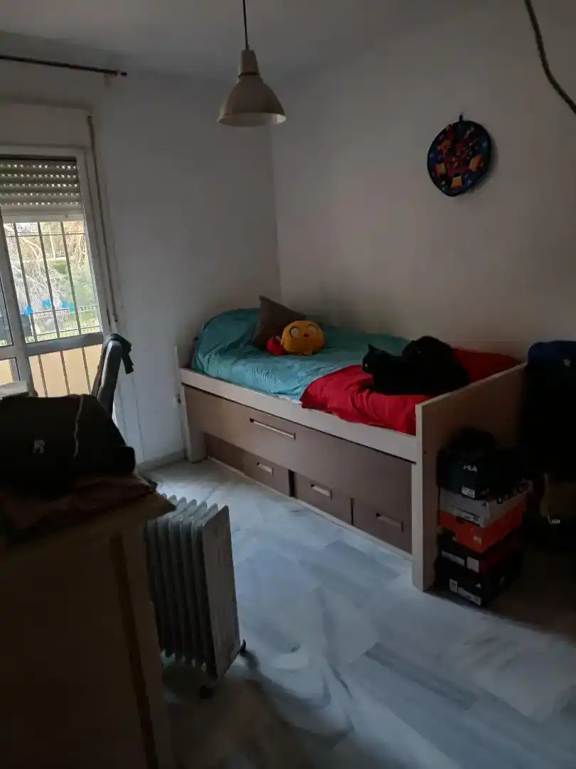 Dormitori de Casa adosada en venda en Puerto Real amb Aire condicionat i Balcó