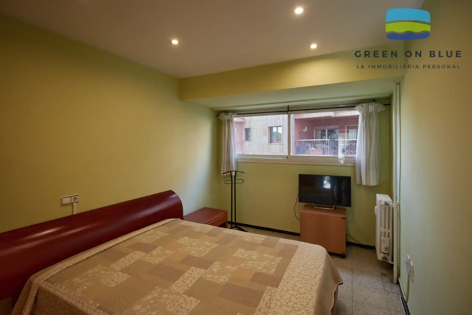 Habitación de Piso en venta en Figueres con Aire acondicionado, Balcón y Alarma