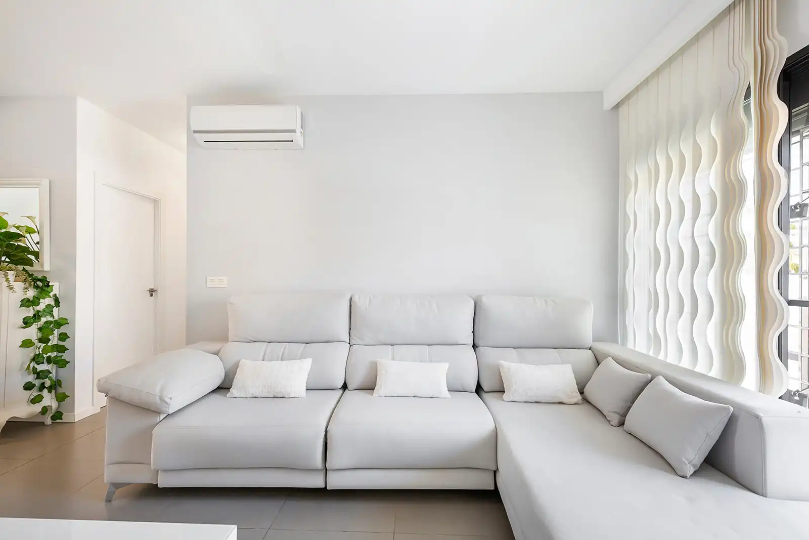 Sala de estar de Planta baja en venta en Pilar de la Horadada con Aire acondicionado, Jardín privado y Terraza