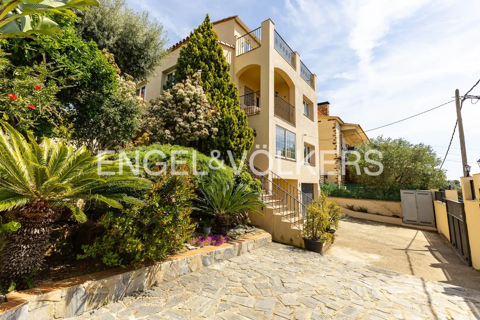 Vista exterior de Casa o chalet en venta en Arenys de Mar con Calefacción, Jardín privado y Terraza