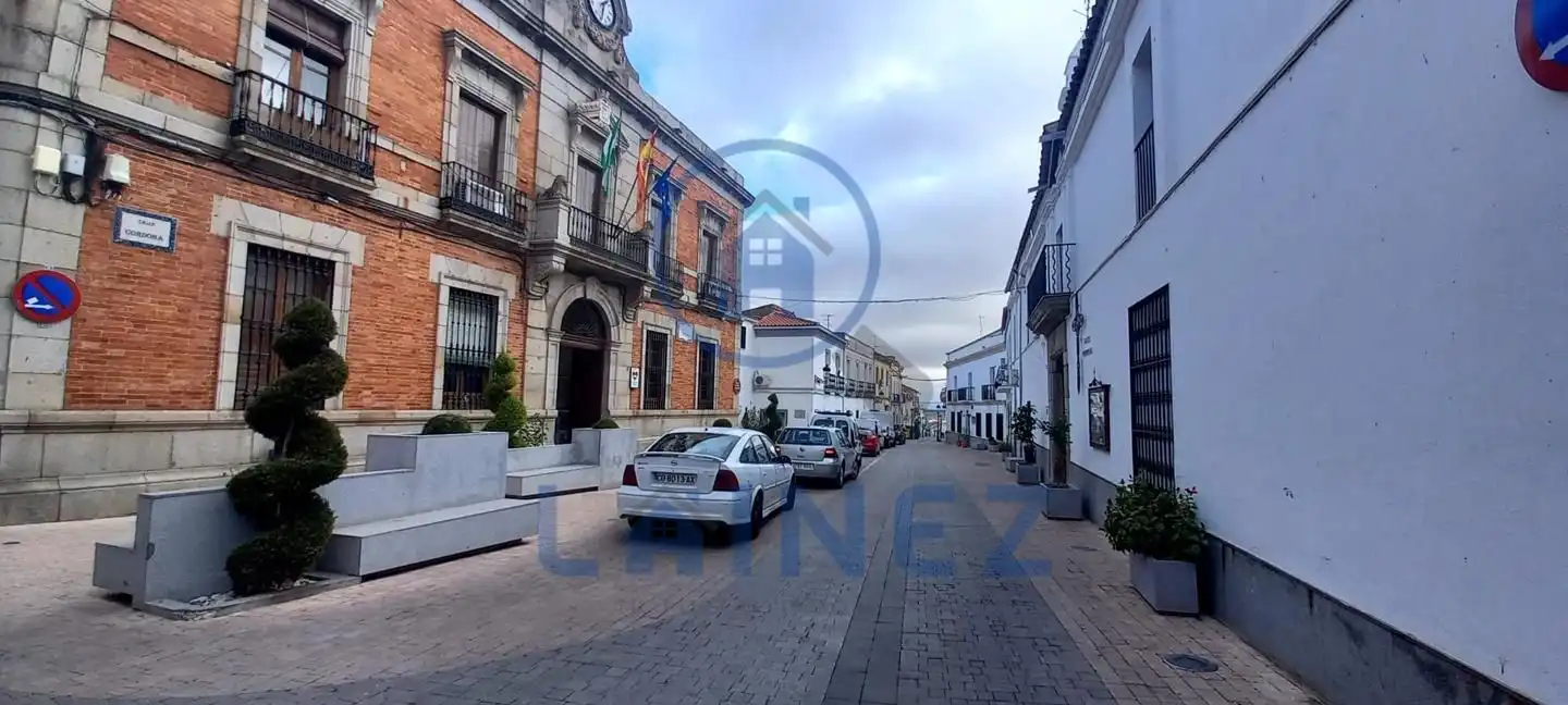 Vista exterior de Local en venta en Belmez con Aire acondicionado