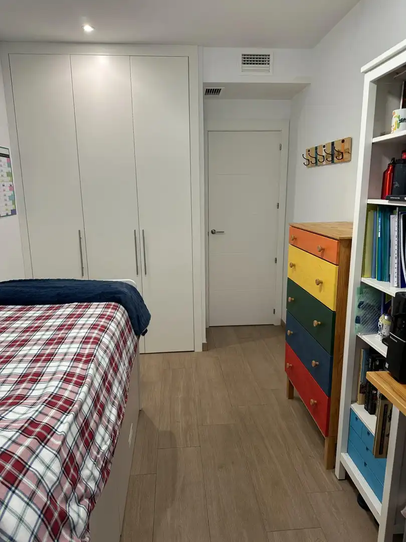 Habitación de Planta baja en venta en Córdoba con Aire acondicionado, Calefacción y Jardín privado