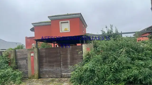 Vista exterior de Casa o xalet en venda en Bollullos de la Mitación amb Jardí privat, Terrassa i Piscina
