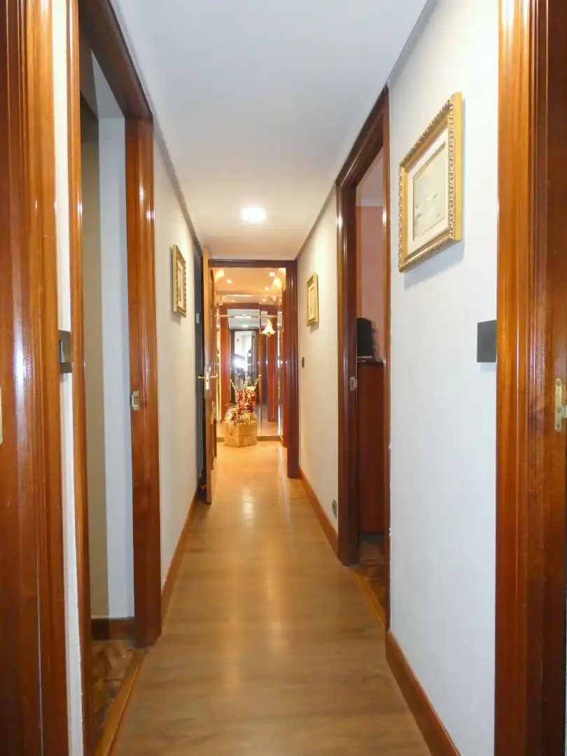 Pis en venda en Bilbao  amb Calefacció, Parquet i Terrassa