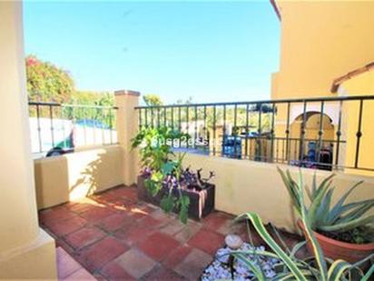 Jardí de Casa adosada en venda en Estepona amb Jardí privat, Terrassa i Piscina