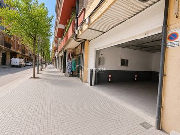 Aparcament en venda a Calle ANGEL GUIMERA