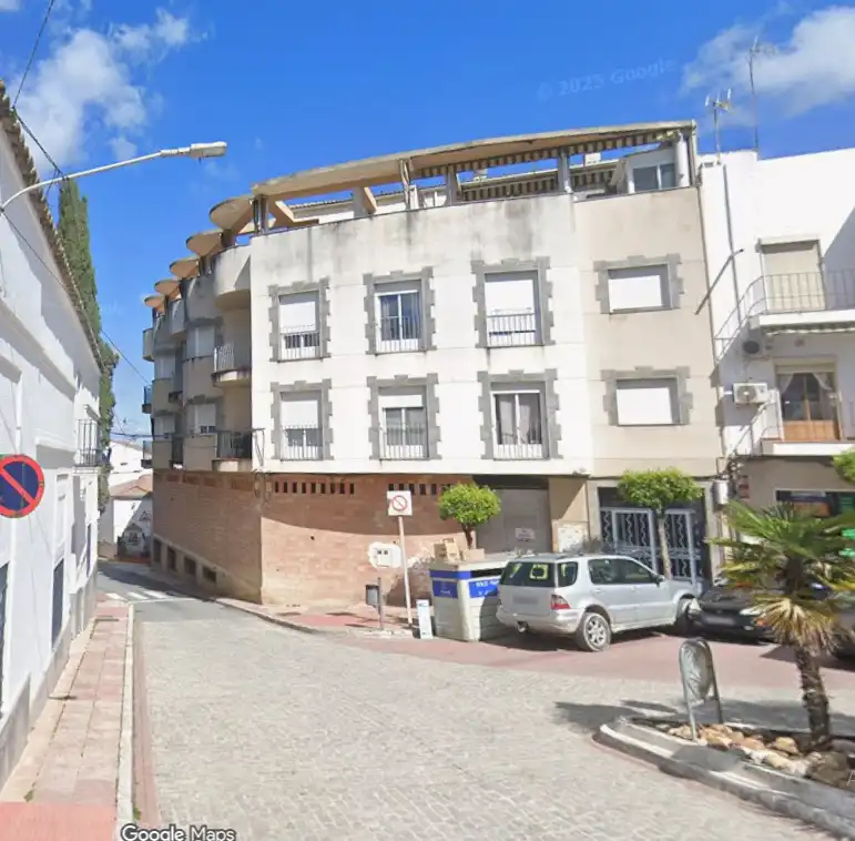 Àtic amb ascensor en venda a Plaza Monseñor Fernando Chica Arellano 4