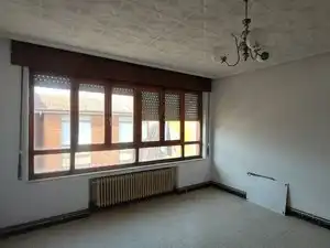 Schlafzimmer von Wohnung zum Verkauf in La Bañeza 