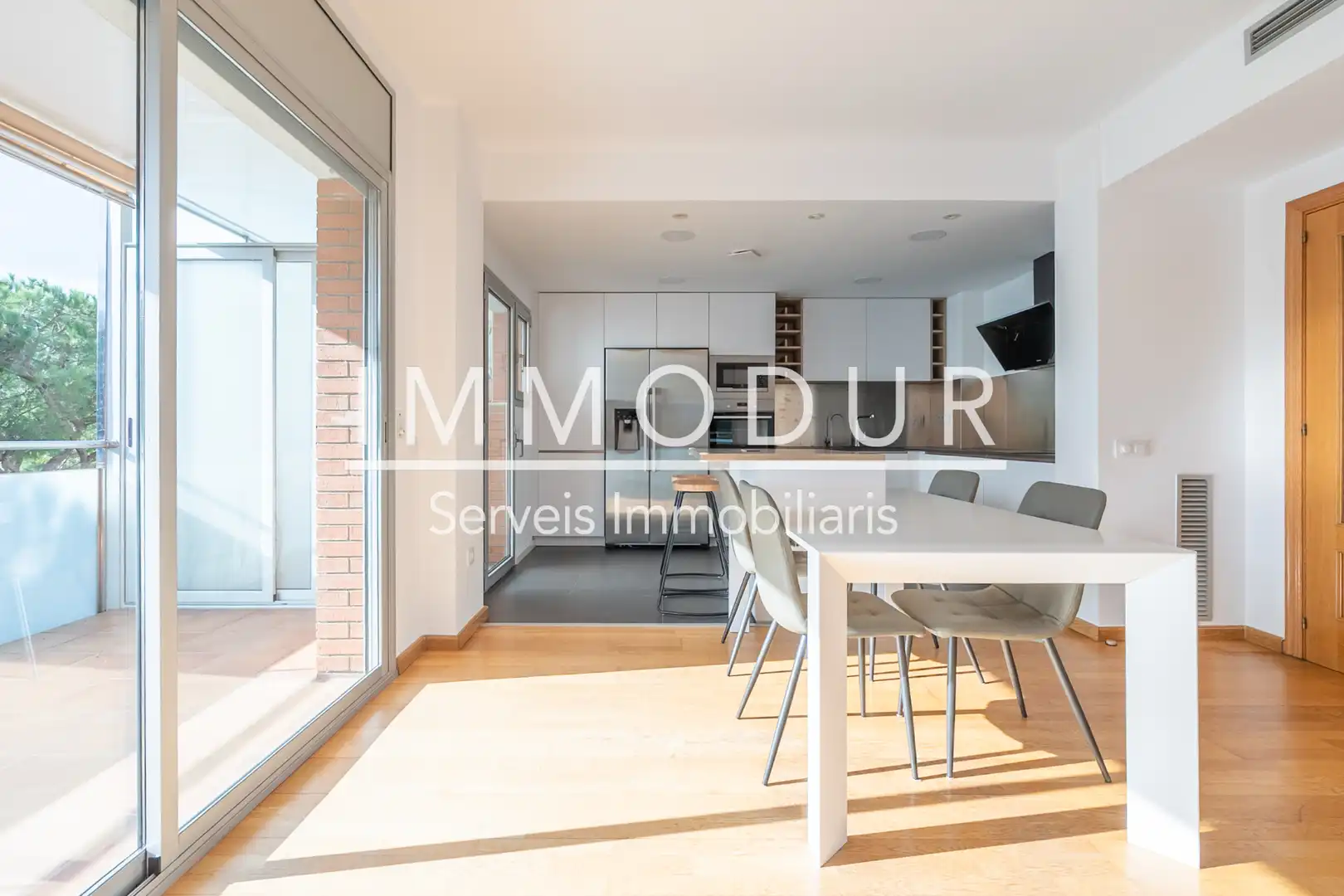 Flat for rent in Avinguda d'Europa, Gavà Mar