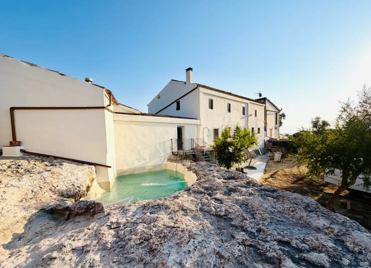 Vista exterior de Finca rústica de lloguer en Canyelles amb Aire condicionat, Calefacció i Jardí privat