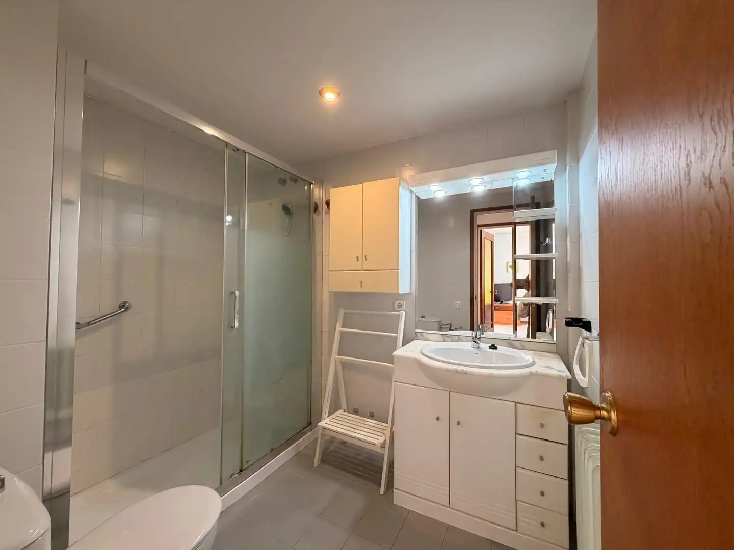 Bathroom of Study for sale in Girona  with Heating and Balcony
