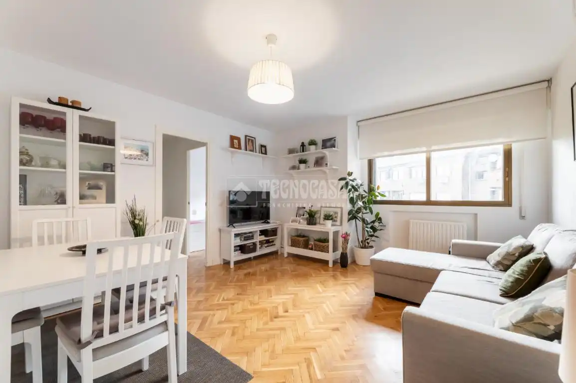 Wohnzimmer von Wohnung zum Verkauf in Las Rozas de Madrid mit Klimaanlage, Heizung und Terrasse