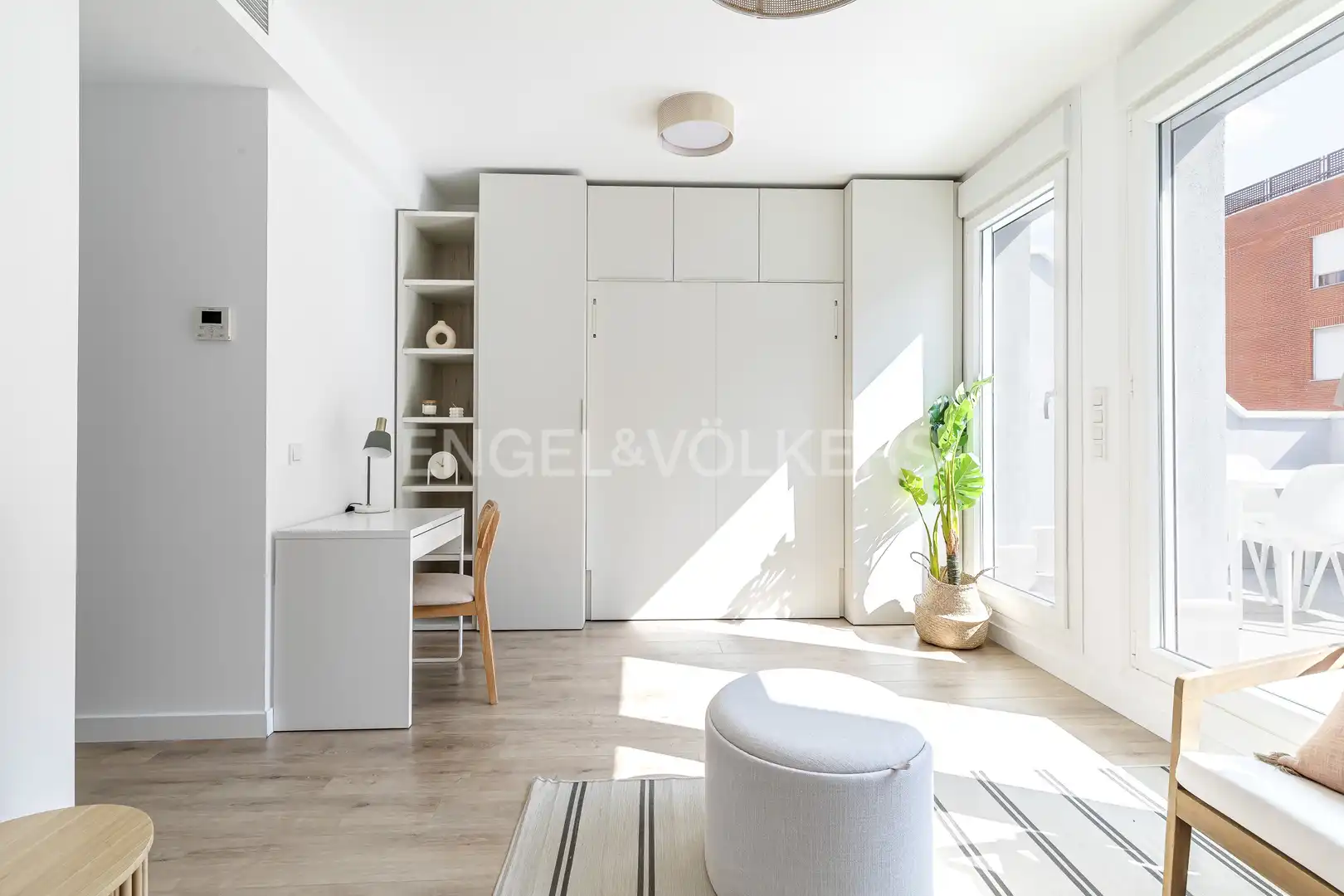 Schlafzimmer von Wohnungen zur Miete in Madrid mit Klimaanlage, Heizung und Terrasse