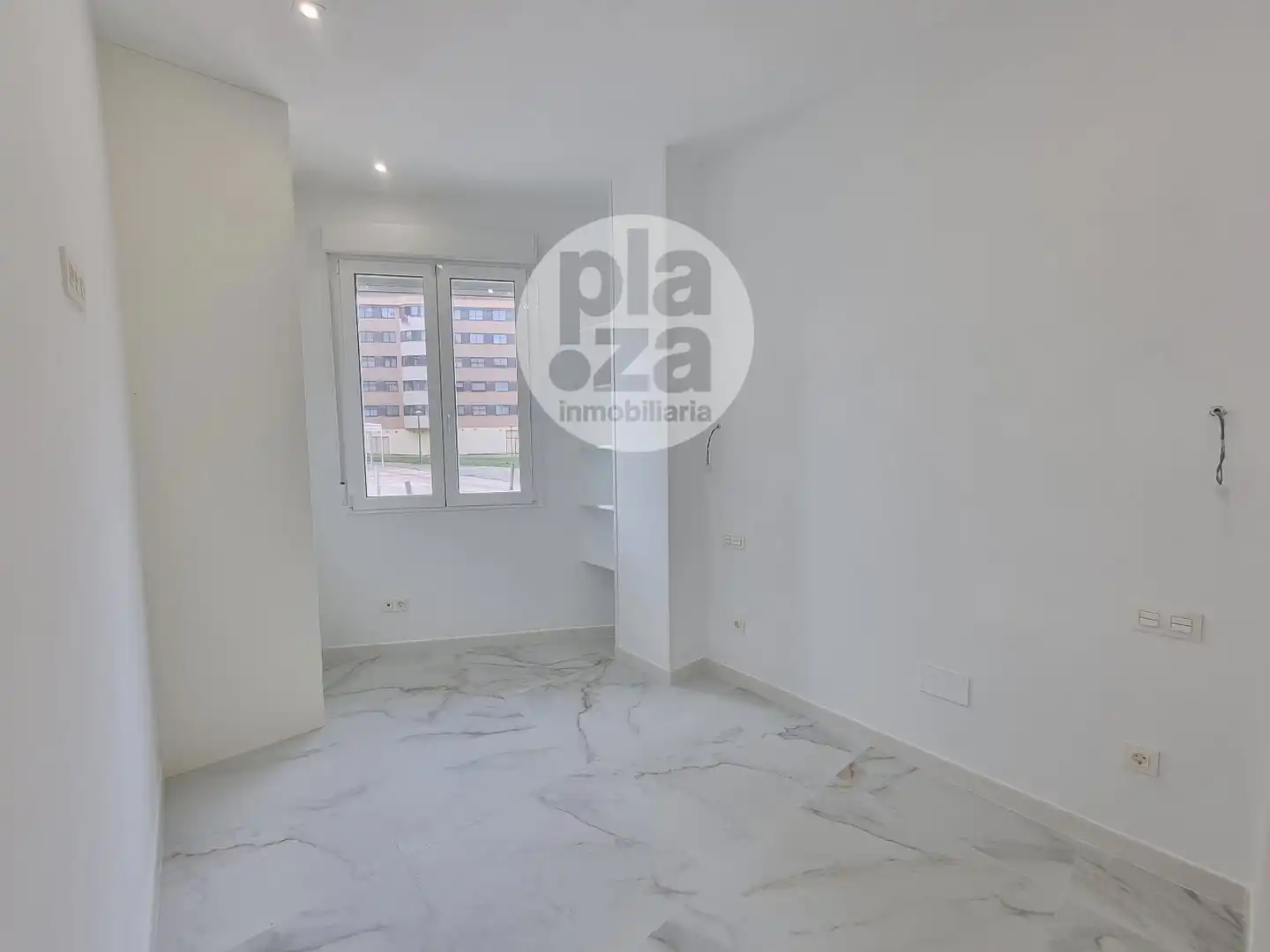 Habitación de Piso en venta en Burgos con Calefacción