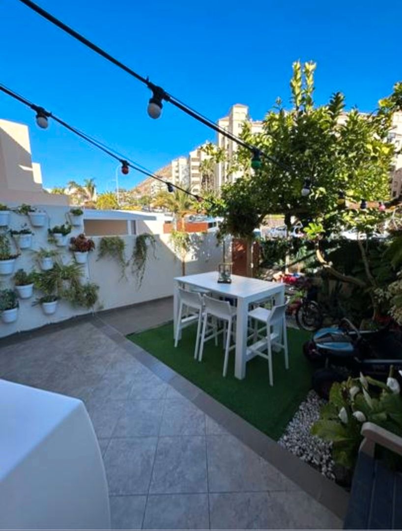 Single-family semi-detached for sale in Avenida Juan Carlos I, Los Cristianos