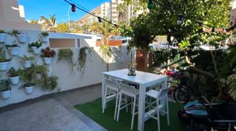 Foto 3 de Casa adosada en venta en Avenida Juan Carlos I, Los Cristianos, Santa Cruz de Tenerife