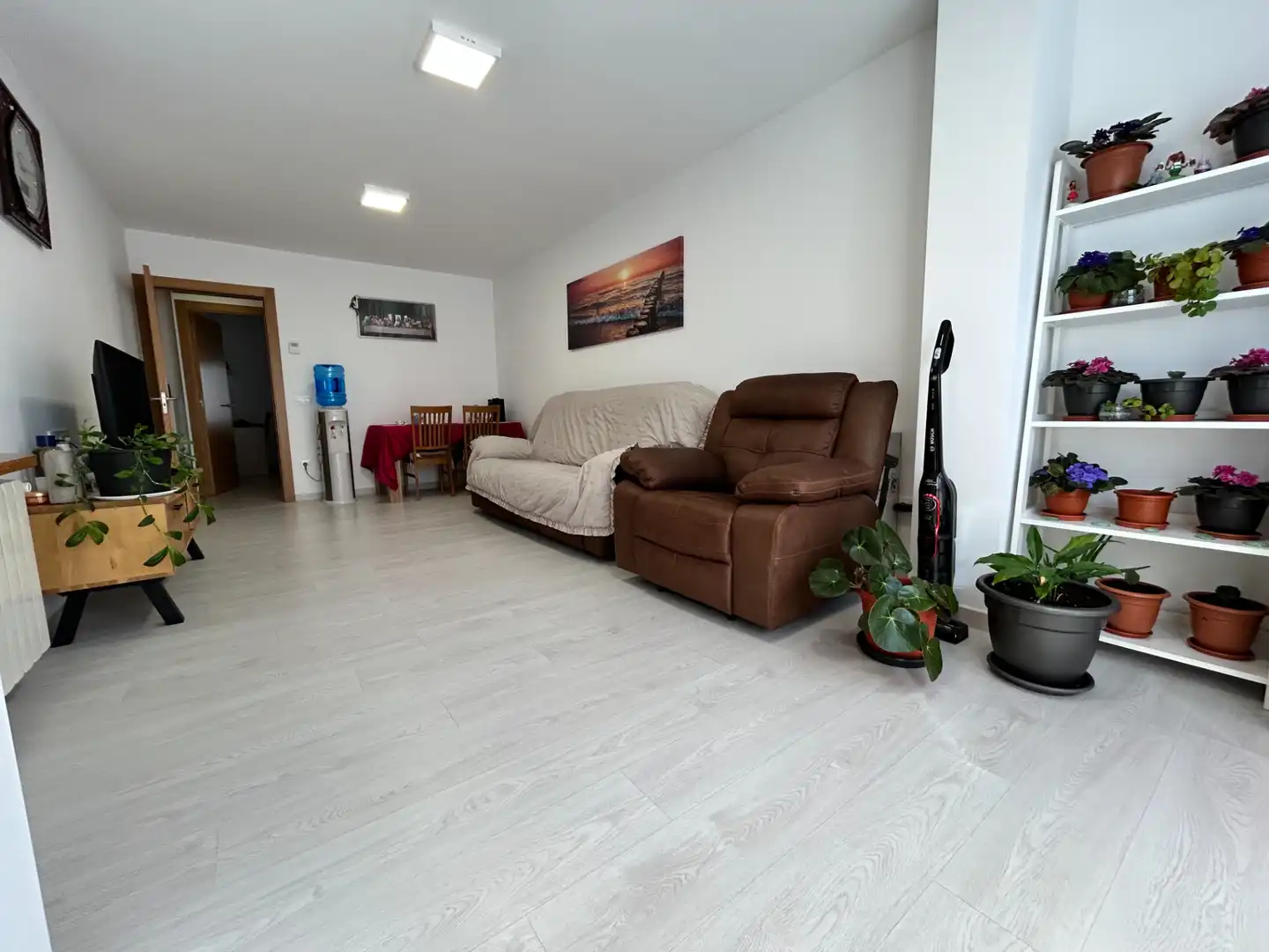 Living room of Flat for sale in Olot  with Heating, Terrace and Balcony