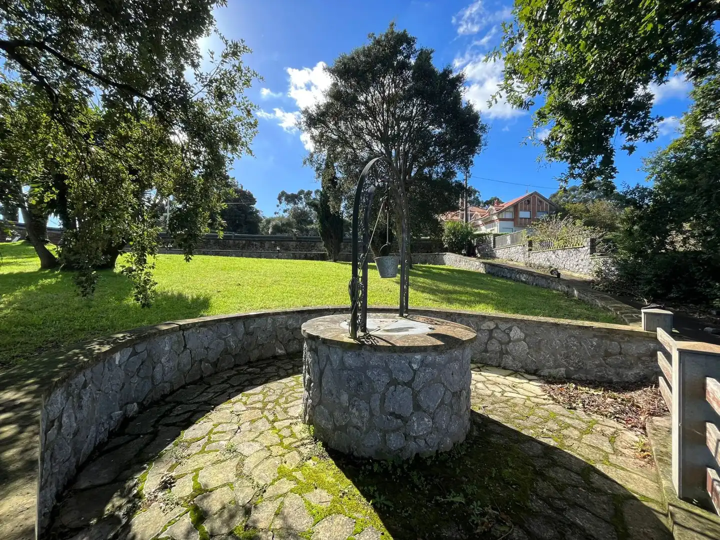 Vista exterior de Casa o chalet en venta en Noja con Calefacción, Trastero y Jacuzzi