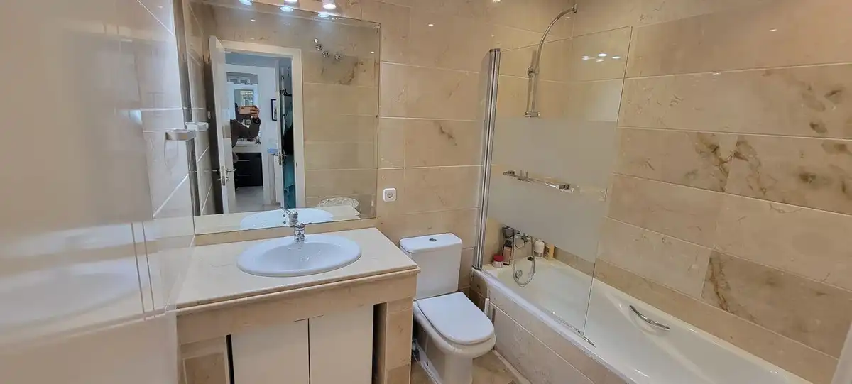 Apartament amb piscina en venda a Nueva Andalucía, imagen 10