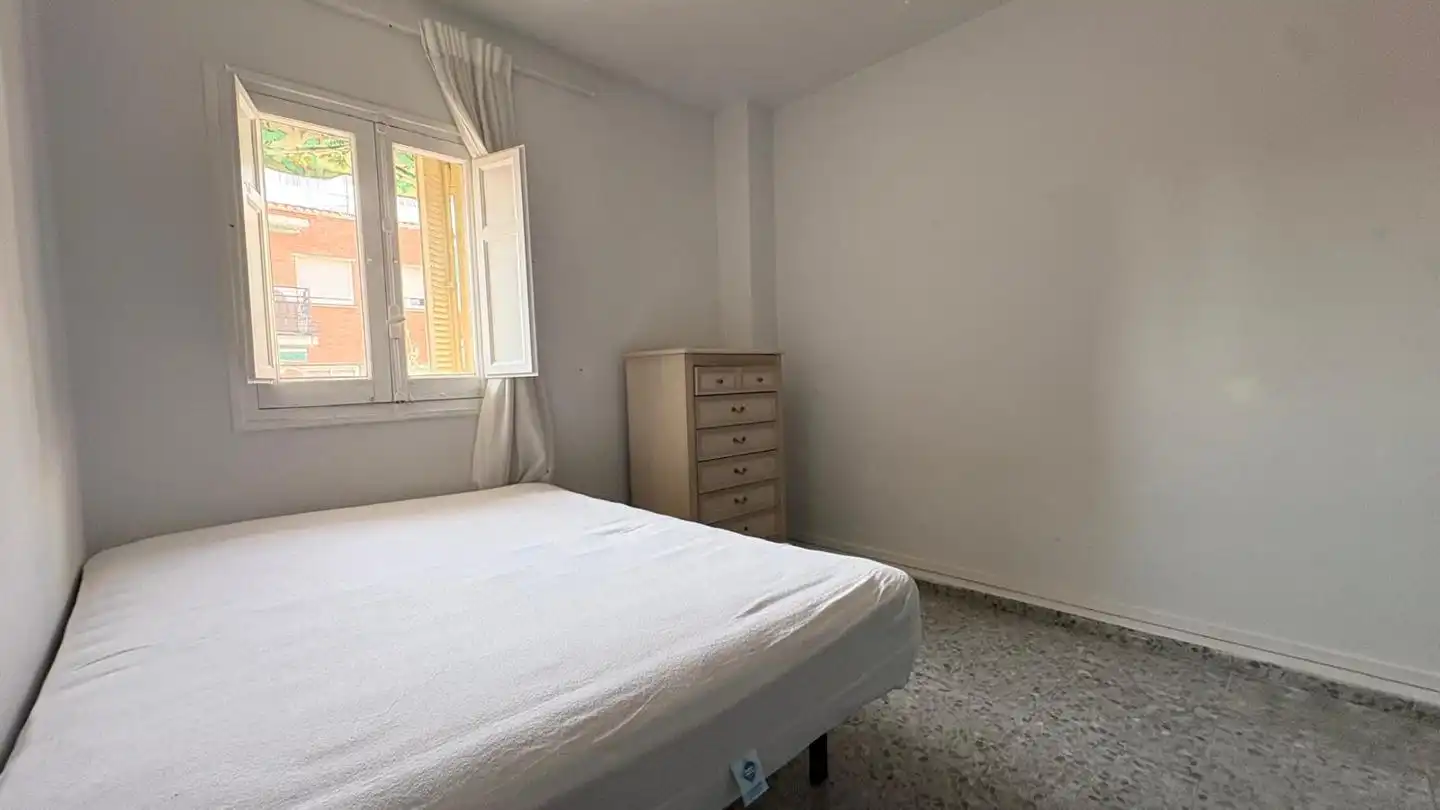 Wohnung zur Miete in Calle Ronda Ancha, Pryconsa - Juan de Austria