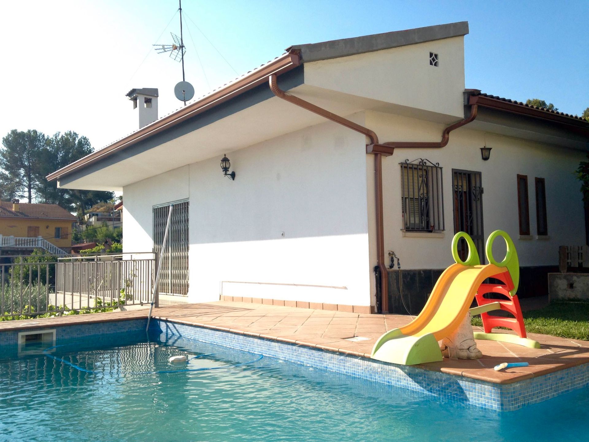 Piscina de Casa o xalet en venda en Abrera amb Aire condicionat, Calefacció i Piscina