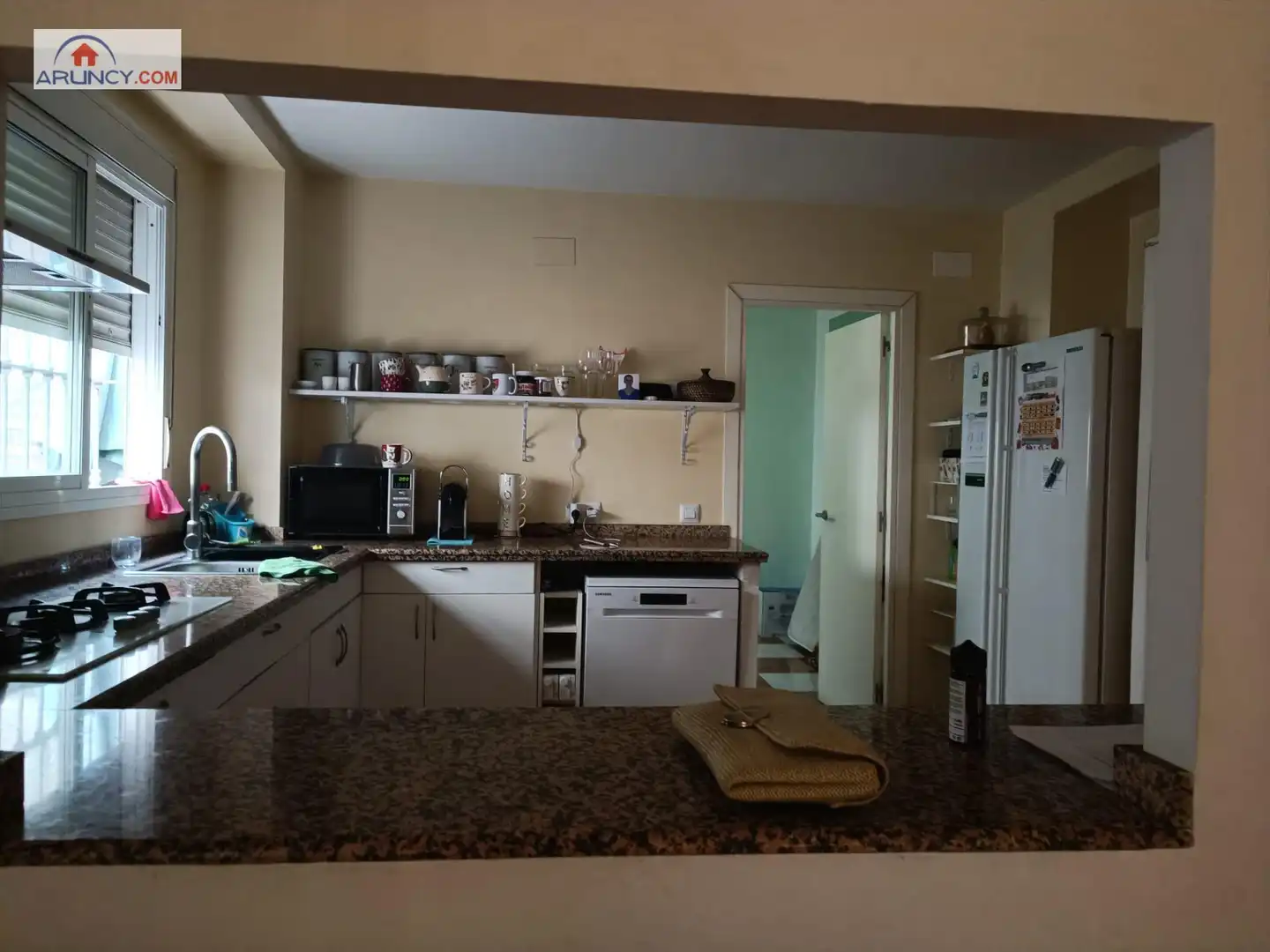 Kitchen of Houses for sale in  Sevilla Capital