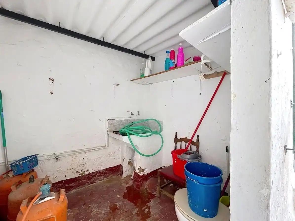 Casa adosada en venta en Teba